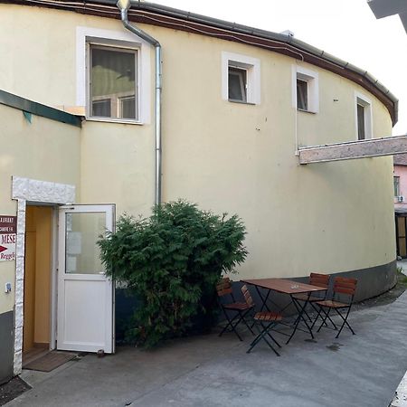 Hotel Sugas Sfântu-Gheorghe Extérieur photo