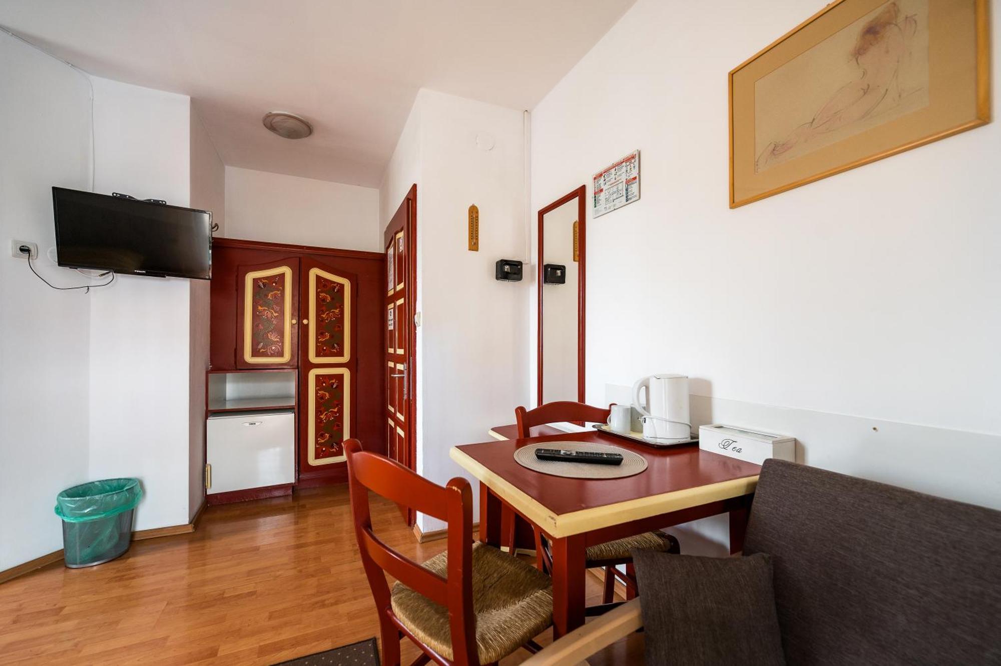 Hotel Sugas Sfântu-Gheorghe Extérieur photo