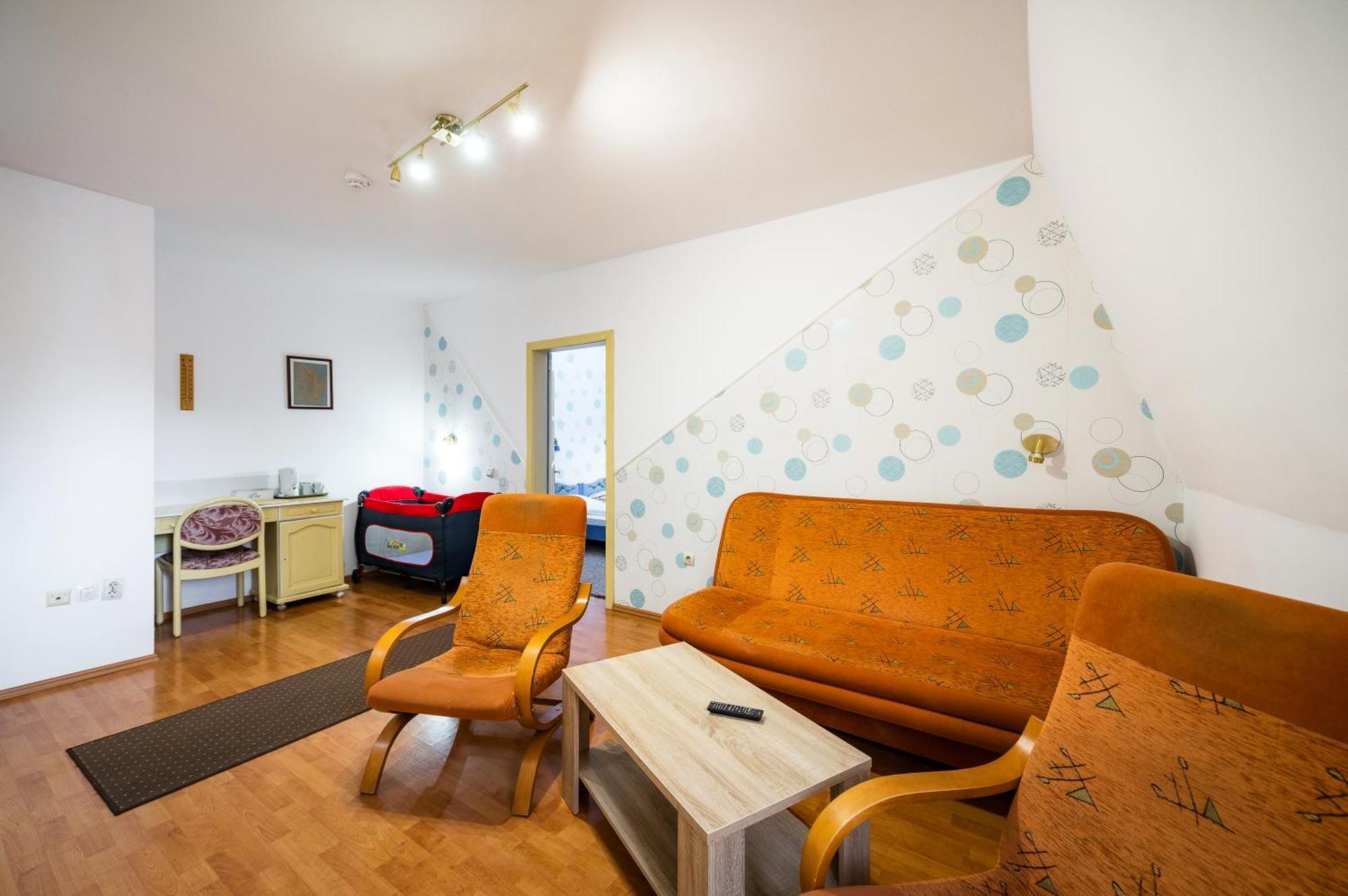 Hotel Sugas Sfântu-Gheorghe Extérieur photo